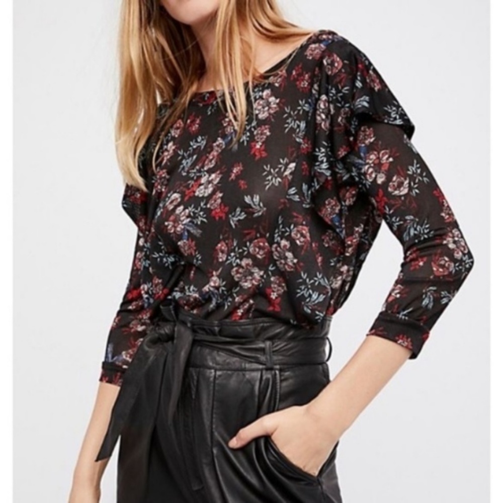 Free People Dock Street Top Flower Ruffle XS NWT